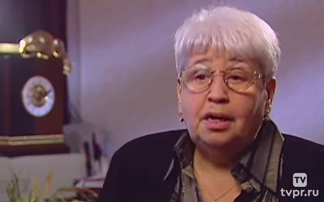 Такой хоккей нам не нужен. Николай Озеров