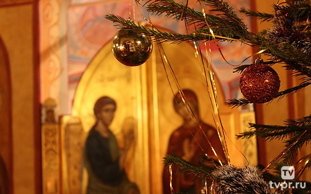 Рождественское богослужение. Трансляция из Санкт-Петербурга