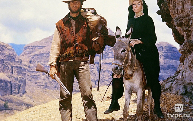 Два мула для сестры Сары