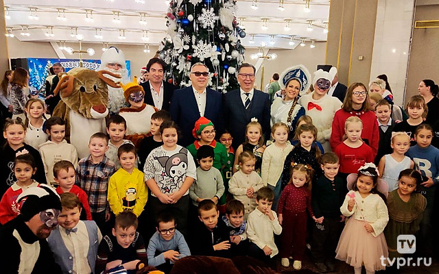 Профсоюзная елка