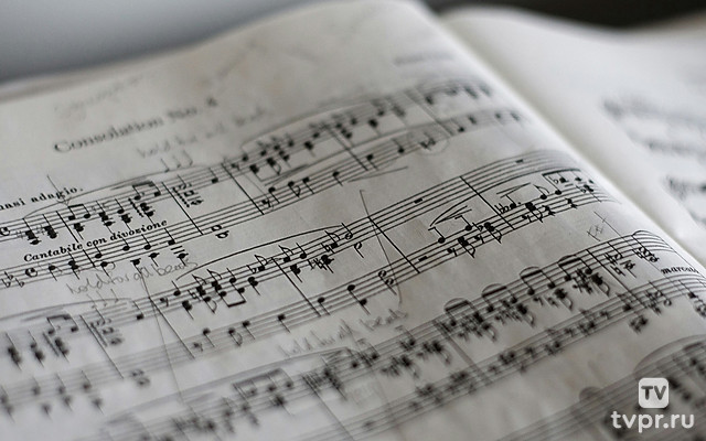 Концерт Евгения Дятлова «Под аккомпанемент настроения»