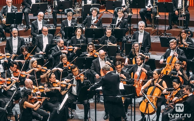 Нильсен: Симфония № 1 — Датский национальный симфонический оркестр, Фабио Луизи