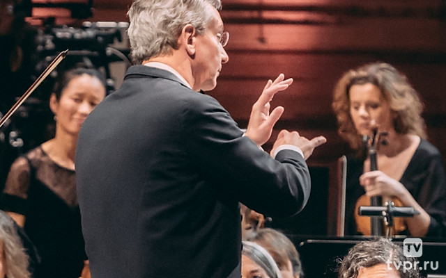 Нильсен: Симфония № 3 — Датский национальный симфонический оркестр, Фабио Луизи