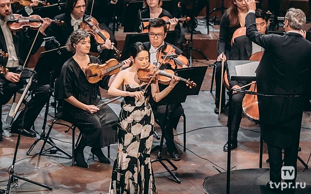 Нильсен: Симфония № 5 — Датский национальный симфонический оркестр, Фабио Луизи