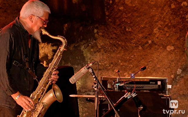 Энди Шеппард и Мишель Бенита — Jazz à Junas