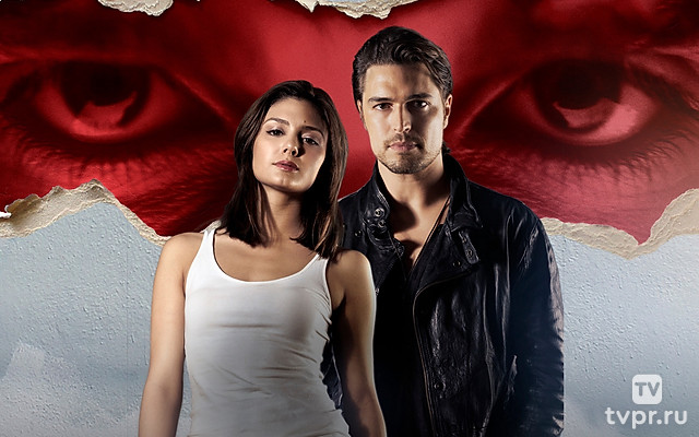 Красная бабочка