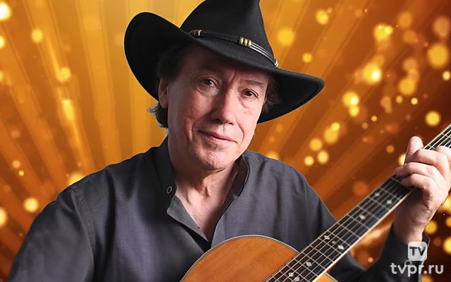 Русский мир Бисера Кирова