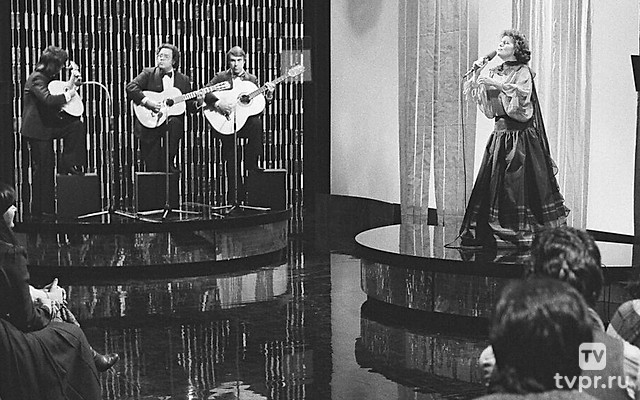 Амалия Родригеш в Музыкальной студии 3