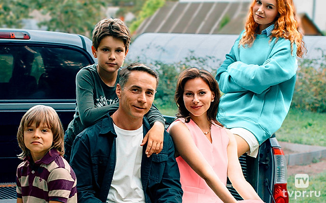 Требуется мама в семью с тремя детьми