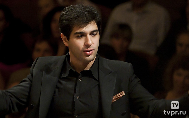 Хачатурян — Государственный симфонический оркестр Армении, Сергей Смбатян