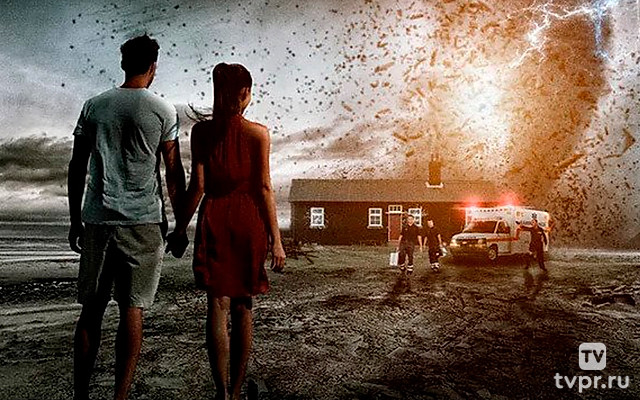 Шторм выходит на берег