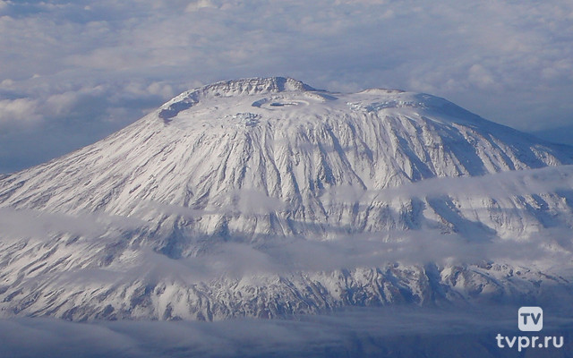 Взбираясь на гору Килиманджаро