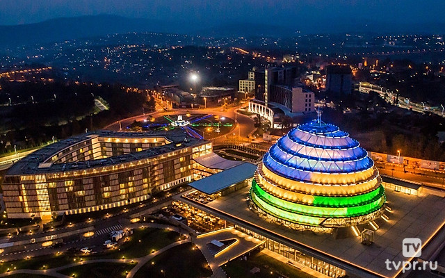 1000 км по Руанде