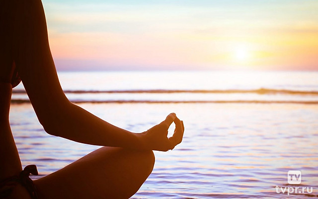 Полина Савченко. Детская йога