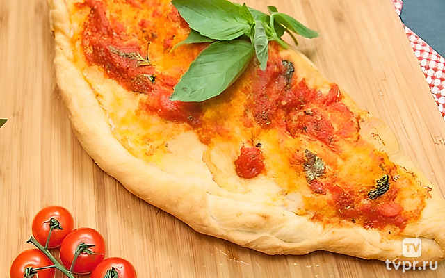 Пицца «кальцоне»