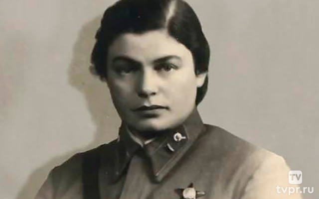 Мария Полякова. Своя среди чужих