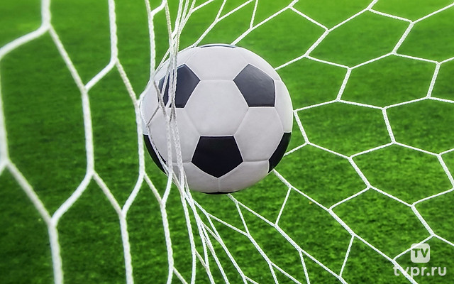 Футбол. Лига Пари. Тур 31. «Торпедо» - «Факел»