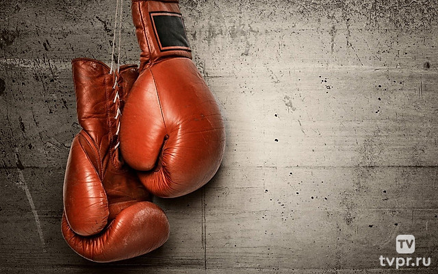 Профессиональный бокс. RCC Boxing. Магомед Курбанов против Павла Сосулина. Евгений Романов против Георгия Юновидова. Трансляция из Екатеринбурга