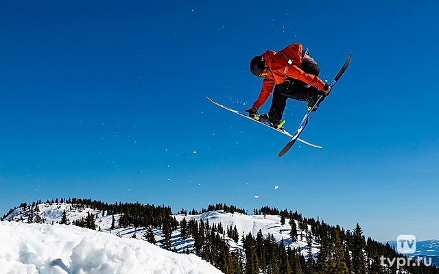 Фристайл и сноубординг. Чемпионат мира. Фристайл. Хафпайп. Женщины. Трансляция из Швейцарии