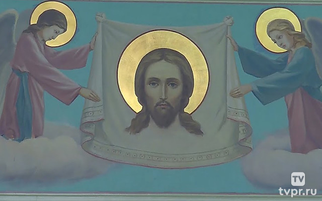 Ночное пасхальное богослужение из Вознесенского кафедрального собора города Новосибирска