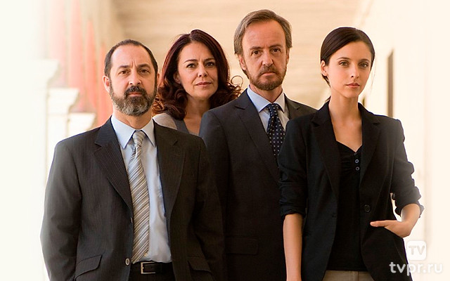 Белые перчатки