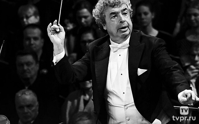 Чешский филармонический оркестр, Семен Бычков, Августин Хаделих: Дворжак