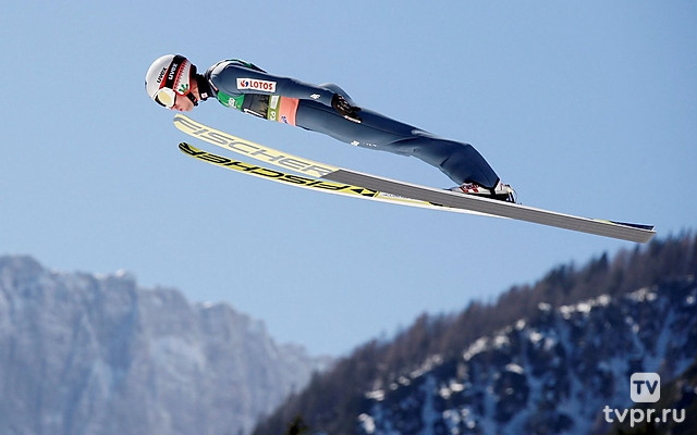 Прыжки на лыжах с трамплина. «Горный орёл». Командный микс