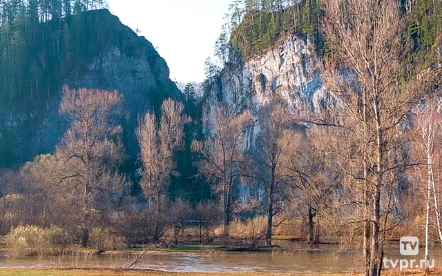 Скала Кузьганак