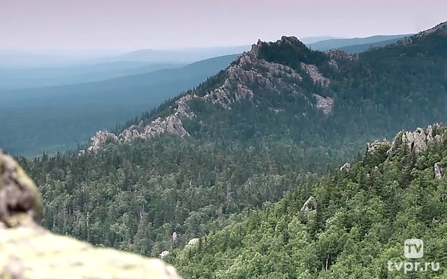 Гора Двуглавая сопка