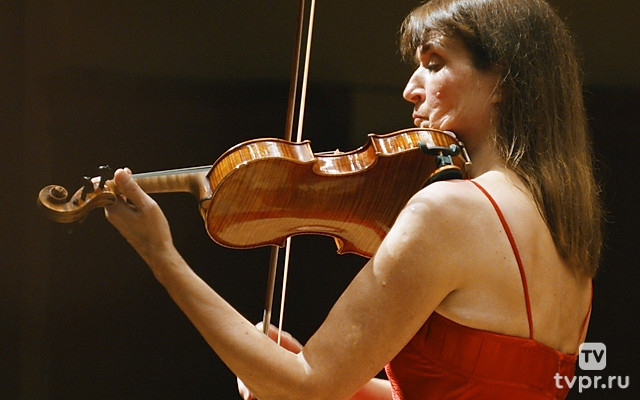 Виктория Муллова, Трансильванский государственный филармонический оркестр, Кристиан Мандеаль: Брамс