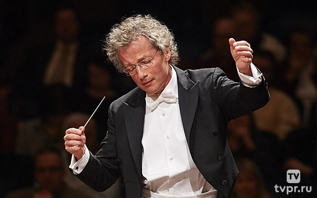 Кливлендский оркестр, Франц Вельзер-Мёст: Бетховен, Яначек