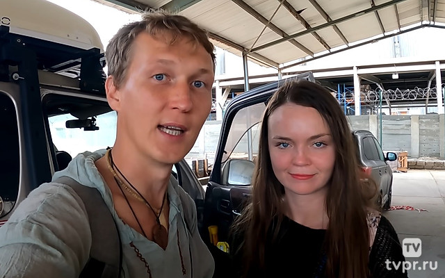 Плывем из Ирана в ОАЭ - DiKA Денис и Алёна