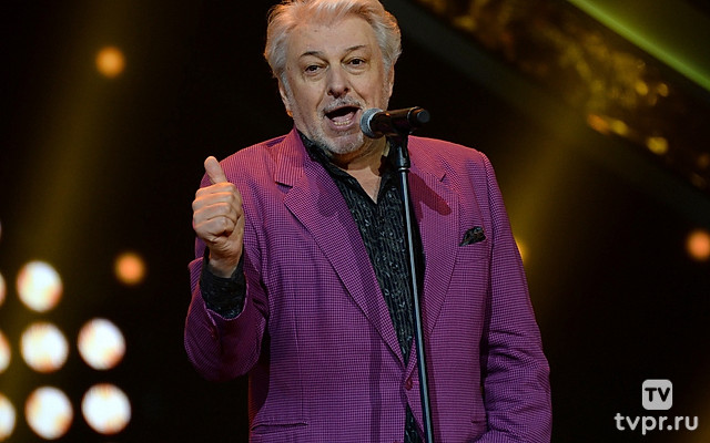 Вячеслав Добрынин. «Мир не прост, совсем не прост...»