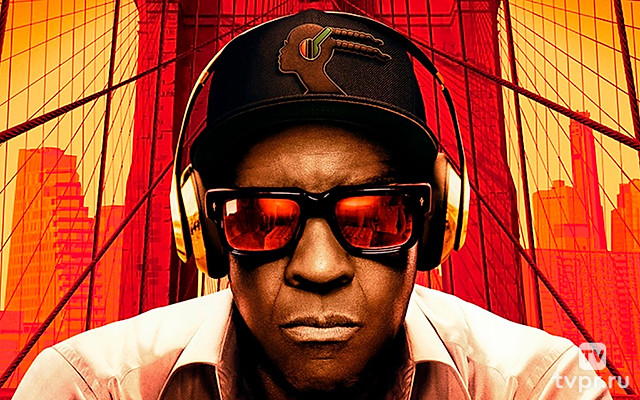 Сверху вниз