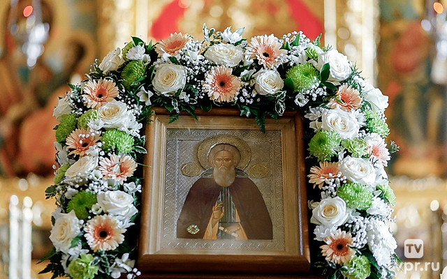 Малая вечерня с акафистом преподобному Сергию Радонежскому