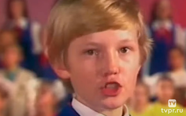 Праздничный концерт, посвященный Дню Рождения Ленинского Комсомола