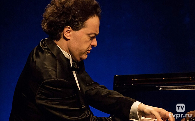 Евгений Кисин на Фортепианном фестивале в Руре: Бах, Моцарт, Бетховен, Шопен
