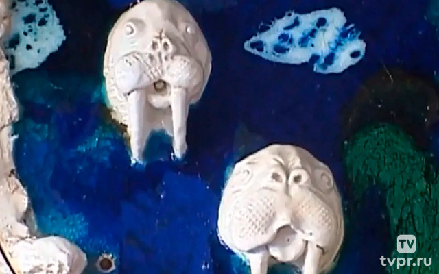 Белый медведь полюсный