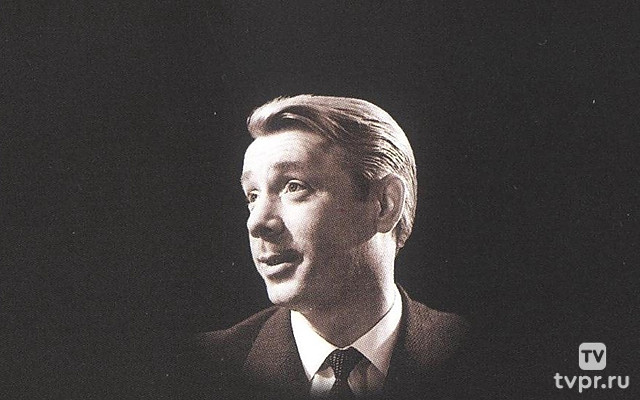 Олег Анофриев. Между прошлым и будущим