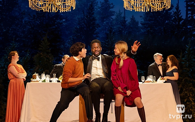 Карлссон: «Фанни и Александр»