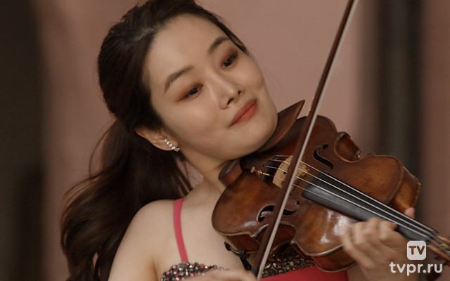 Пом Сори Ким, камерный оркестр Camerata Salzburg — Моцарт: Концерт для скрипки № 3