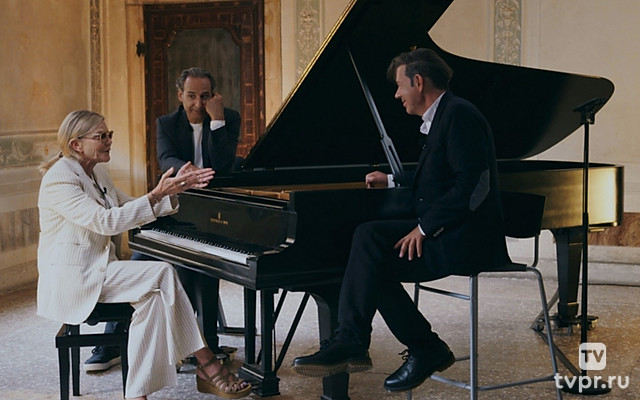 Звук в кино — беседы с Александром Деспла и Сольрёй