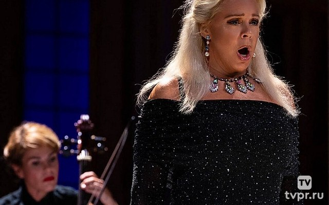 Малена Эрнман, ансамбль L’Arpeggiata, Кристина Плюхар: Фестиваль барочной оперы в Байройте, 2025 г.