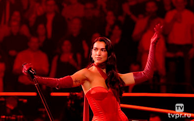 Дуа Липа. Ночь музыки в Альберт-холле