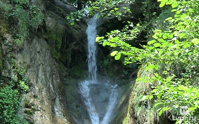 Водопад Игристый