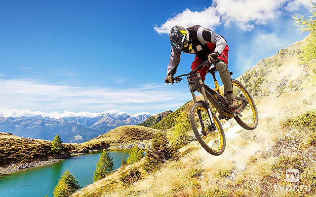 Мировой тур по маунтинбайку «E-Bike World Tour», Франция