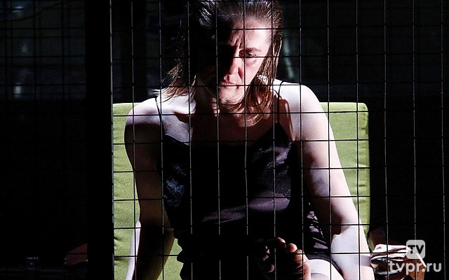 Наедине со всеми