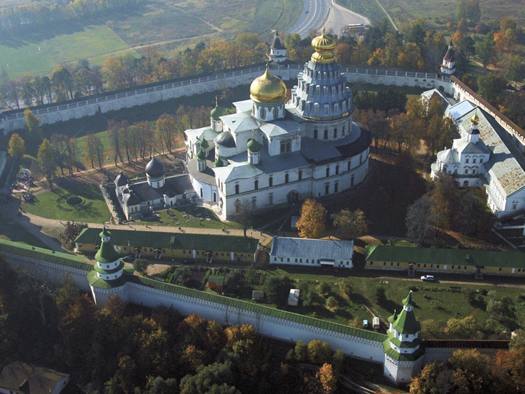 Новый Иерусалим в Подмосковье трапезная. Троица в Красногорск-Истра-Звенигород).