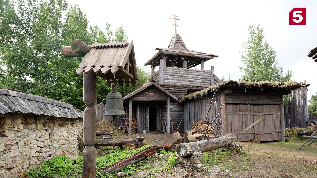 Витязи новгородский посадник. Острог.